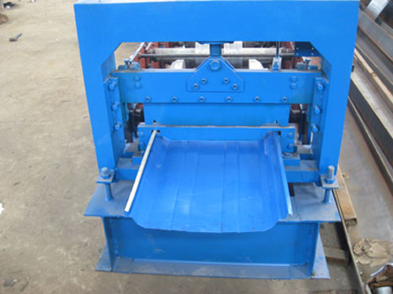 Type 470 angle gallop tile press